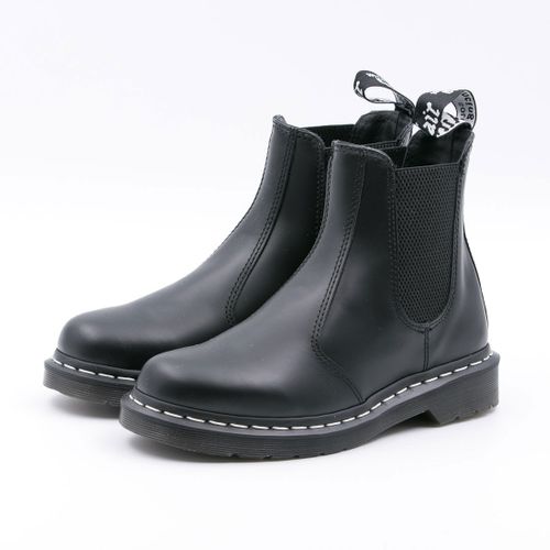 DR.MARTENS - Japanese brand clothing shopping website｜Enrich your