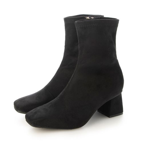 Short black hotsell suede boots