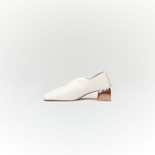 FASBEE｜ERIN LEATHER PUMPS （WHITE）｜ALM. - 日本ファッションの